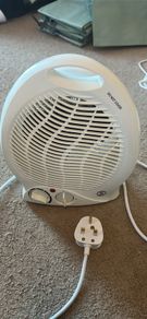 Electric space heater