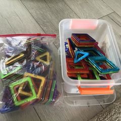 magnetic connects blocks
