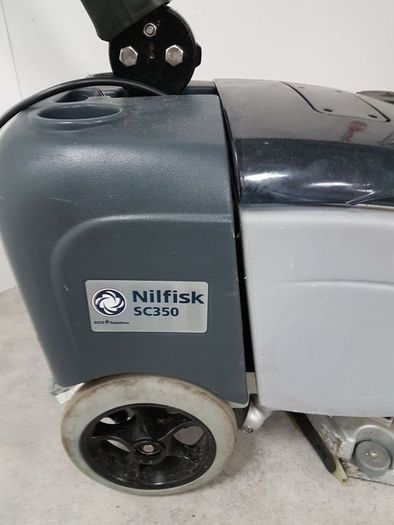 Nilfisk Scrubber Dryer SC 350 / SC 351