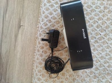 QUICK SALE (Moving out SALE): Groov-e FM Clock Radio with USB Charger - Excellent Condition (Dublin 13)