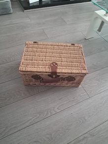 picnic basket
