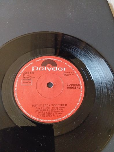 Put it back together 7" vinyl single CLODAGH RODGERS