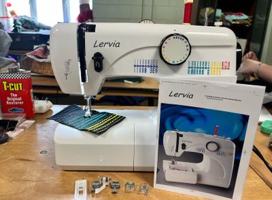 Lervia KH4000 sewing machine
