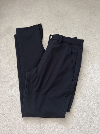 ADIDAS showerproof golf trousers 32/32