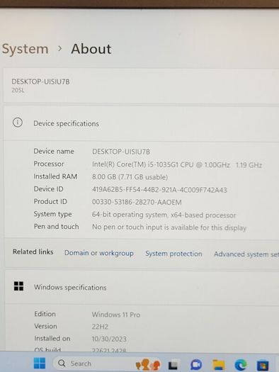 Lenovo ThinkPad 20SL 14" i5-1035G1 8GB 512GB HDMI and Type C ports, Windows 11 Pro Notebook