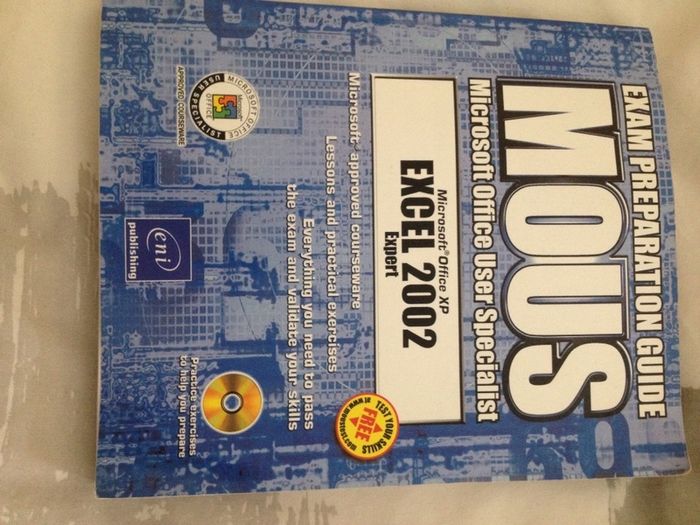 Computer programming books 10 euro each