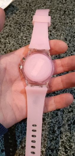 Hello Kitty Small Pink Girls Watch (new).
