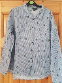 Ladies blouse size 14