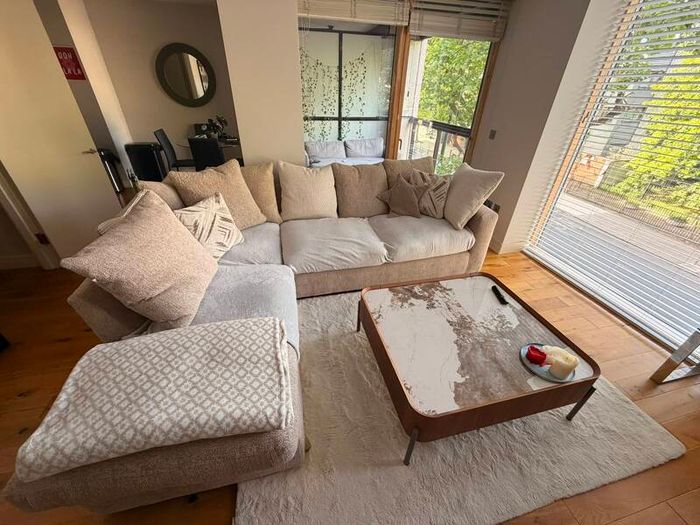Harvey Norman Luxury Right-Hand Corner Sofa Excellent Condition