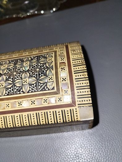 Trinket box