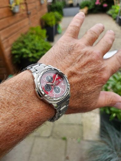 Watch Seiko Chronograph Quartz.