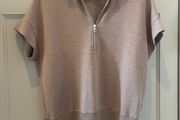 Varley short sleeve quarter zip top size XS