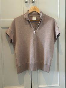 Varley short sleeve quarter zip top size XS