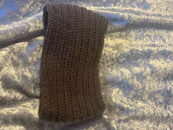 Brand new Khaki Warm Headband one size Free post