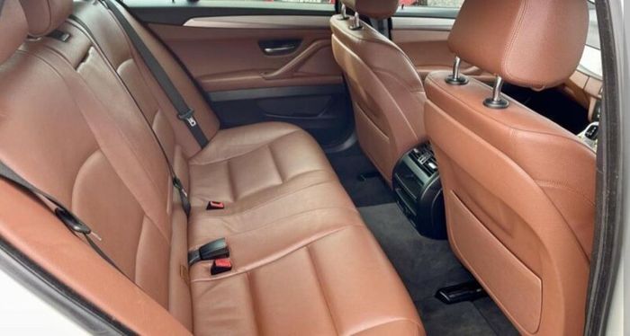 BMW 5-Series 2015