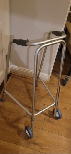 mobility walker (new )