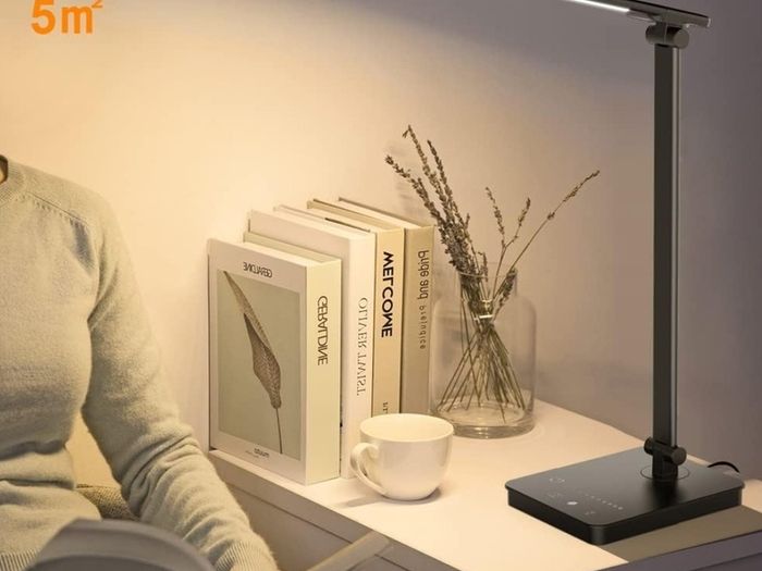 Desk Lamp Eye-Caring LED Table Lamp Dimmable Bedside Lamp with 2 USB Charging Ports and 10 Brightness Levels x 5 Colour Modes Touch Control Daylight Lamp for Office, Bedside, Reading- Auto Timer