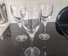 John Rocha Geo White Wine Glasses.