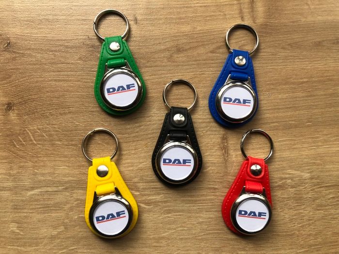 Synthetic  leather DAF keyring with shopping trolley token/coin