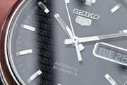 Watch Seiko 5 Automatic.
