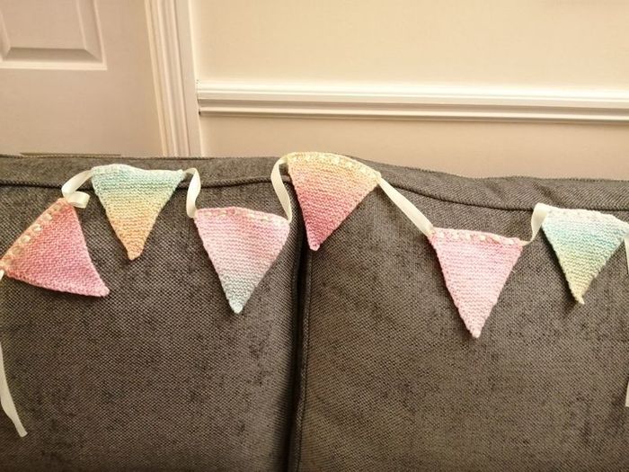 Hand knitted bunting for Baby's room/bedroom & Christmas