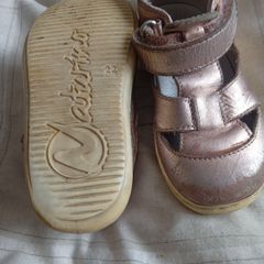 Girls shoes