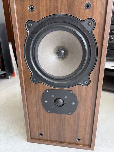 B&W Speakers