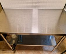 Stainless steel table - 600x1200mm used