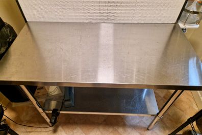 Stainless steel table - 600x1200mm used