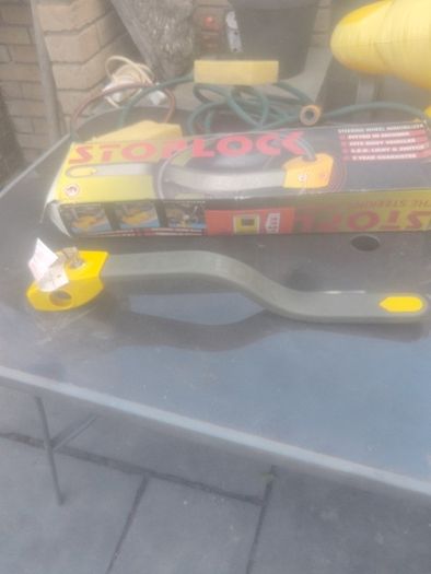 car steering lock