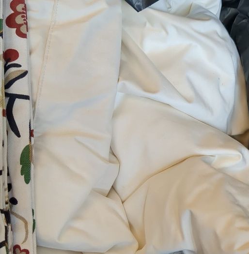 8 Feather Cushions & Cotton Washable Zipped Covers