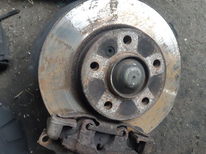 Bmw 3 Series E46 1999-2005 Offside Driver Side Front Hub Carrier