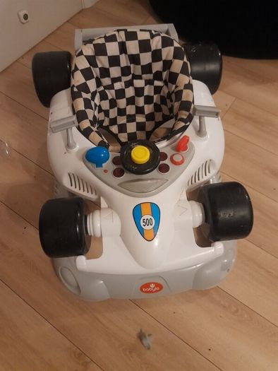 baby walker