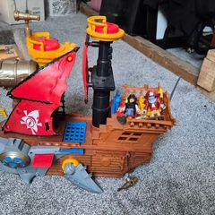 pirate ship