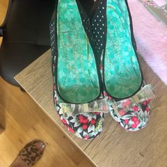 Irregular choice heels