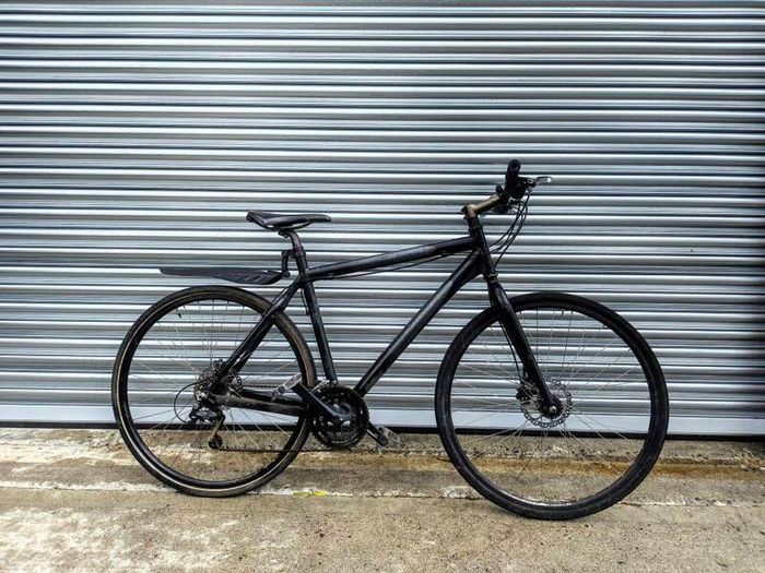 Giant Escape R1 Hybrid Bike