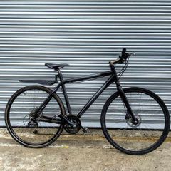 Giant Escape R1 Hybrid Bike