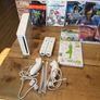 Nintendo wii with games Image 4