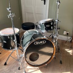 Mapex Meridian Birch Drumkit + Pearl Sensitone Snare