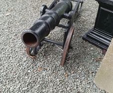 Antique style cast iron cannons