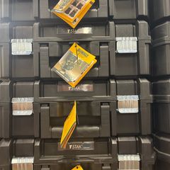 4 dewalt stackable boxes new