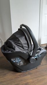 UPPAbaby Mesa i-Size Car Seat & ISOFIX Base