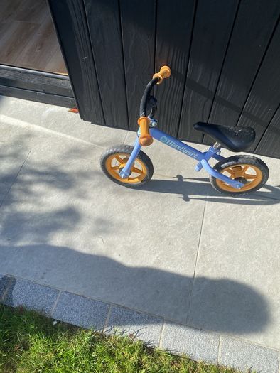 Small balance bike
