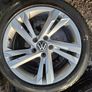 17" Genuine Vw Valencia Alloys with tyres Image 3