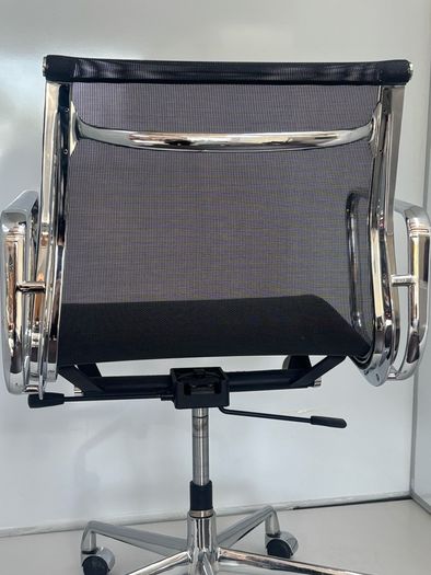 Black office chair 2x available