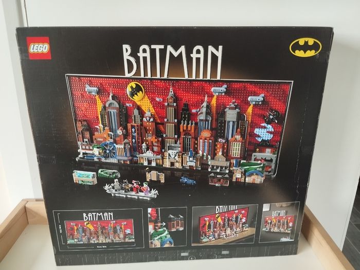 LEGO Batman Gotham City Skyline 76271