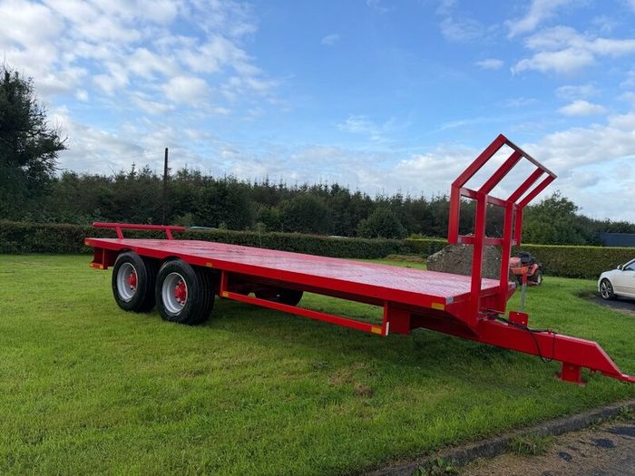 23 x 8 Bale Trailer