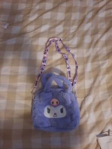 sanrio kuromi small fuffy handbag