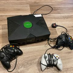 Original Xbox console