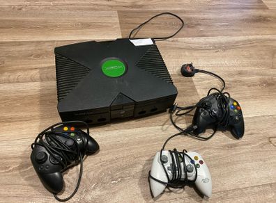 Original Xbox console